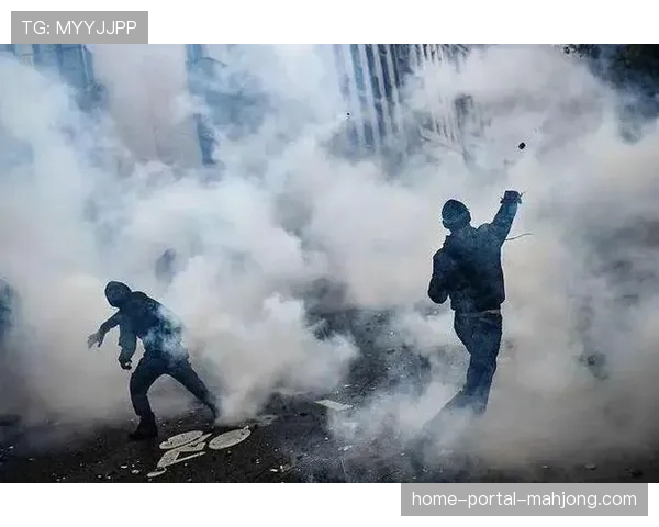 巴黎奥运前夕,法国多座城市爆发安保人员罢工,测试赛面临压力